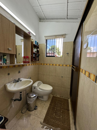 Venta Casa Urbanización Turumo 970 M2 Jk