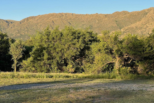 Lote De 1000m2 En Barrio ¨campo De Maie¨