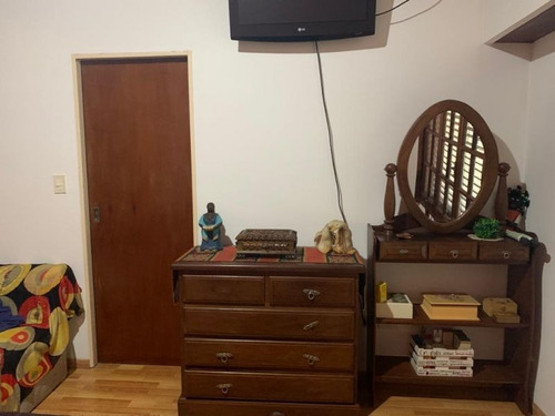 Excelente Casa 5 Ambientes