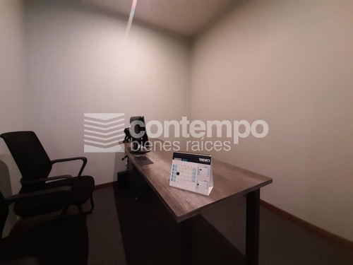 Imagen 8 de 11 de Venta/renta - Oficina - Zona Esmeralda - Corporativo Antigua