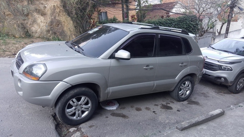 Imagem 3 de 9 de Hyundai Tucson 2008 2.0 Gl 4x2 5p