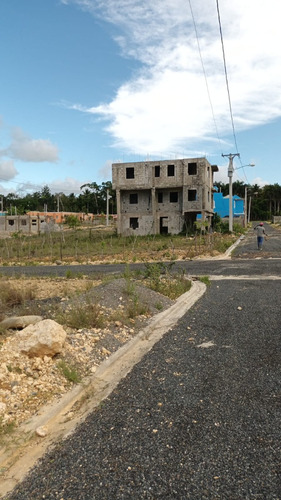 Imagen 7 de 16 de Se Vende Solar De 135 M2 Con Oferta Y Descuentos En Costo Por M2 Adquierelo Y Pagalo Con Facilidades