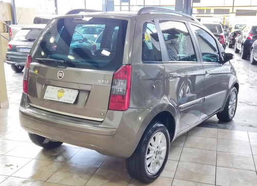 Fiat Idea Fiat Idea HLX 1.8 (Flex)