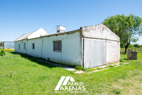 Chacra En Venta En Nueva Helvecia, 3 Hectáreas Con Construcciones