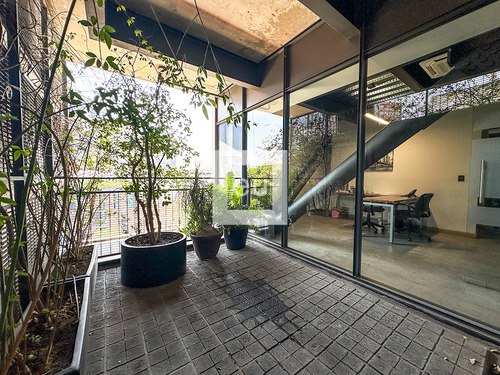 Oficinas En Venta Con Terrazas Con Excelente Ubicación En Hipódromo