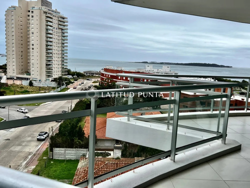 Mansa, Apartamento De 3 Dormitorios Más Dependencia