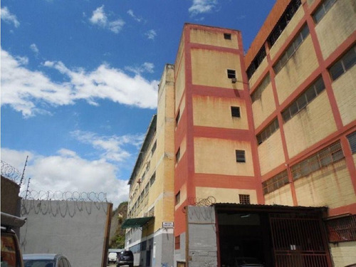 Se Vende/alquila Edificio Industrial1182m2 Guiacay 8991