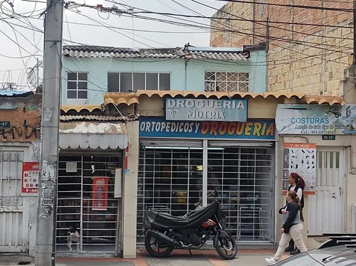 Casa Comercial Con Vivienda
