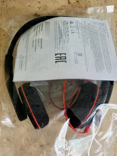 Diadema Nueva Estéreo Plantronics Blackwire C3220 Usb A (Usado)