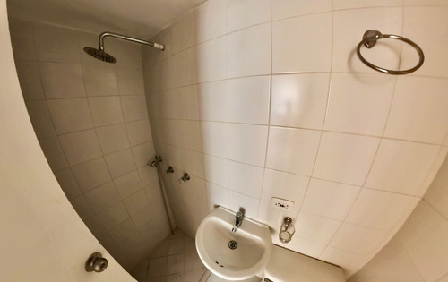Imagen 15 de 20 de Apartamento Con Balcón Doble Cerca Al Parque Principal La Ceja