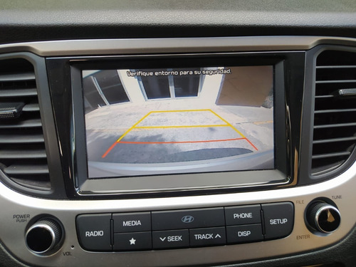 Imagen 8 de 8 de Hyundai Accent 5 Ptas Gls Aut 1.6l 2019