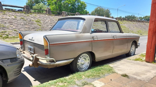 Imagen 15 de 18 de Peugeot 404 Titular