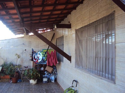 Imagem 2 de 12 de Casa Com Edícula À 448 Metros Da Praia - Rec. Bandeirantes - Ref. 1017
