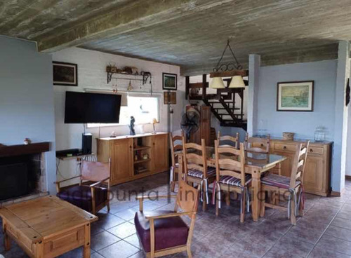 Casa En Alquiler En Punta Colorada 2 Dormitorios 2 Baños