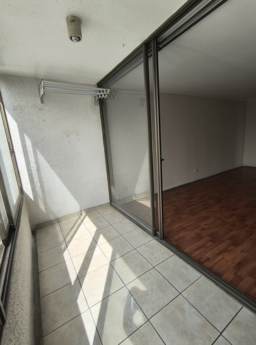 Arriendo Departamento Santiago Centro 3 Dormitorios, 2 Baños
