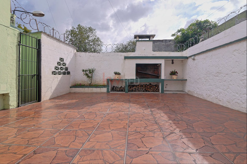 Venta Casa 2 Dormitorios Peñarol A Metros Av. Garzón