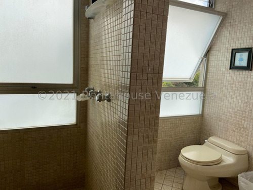 Imagen 22 de 30 de Suhail Quiroz 0412-7019074 Apto. Lomas De Chuao Mls#22-24072
