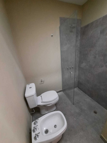 Imagen 8 de 13 de Duplex 3 Dormitorios En Venta - Lomas De Manantiales I