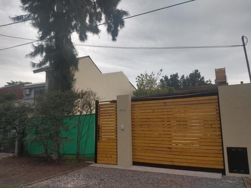 Imagen 5 de 11 de Casa En Venta En Villa Udaondo