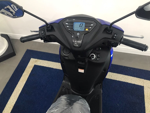 Imagem 5 de 10 de Yamaha Fluo Abs 22/23