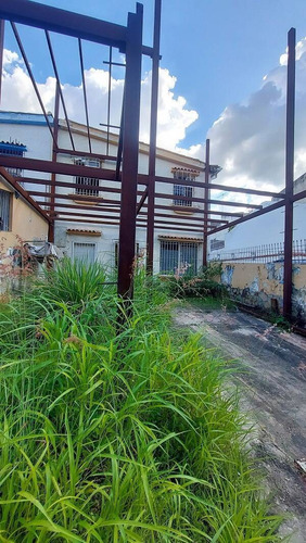 Imagen 5 de 13 de Venta De Casa En El Parral 117mts Alexandra Ramírez