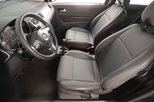 Volkswagen Fox 1.6 3p. Comfortline2012