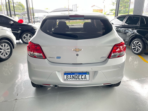 Chevrolet Onix 1.0 MPFI JOY 8V FLEX 4P MANUAL
