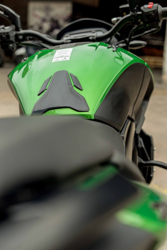 Bajaj Dominar 400 Ug