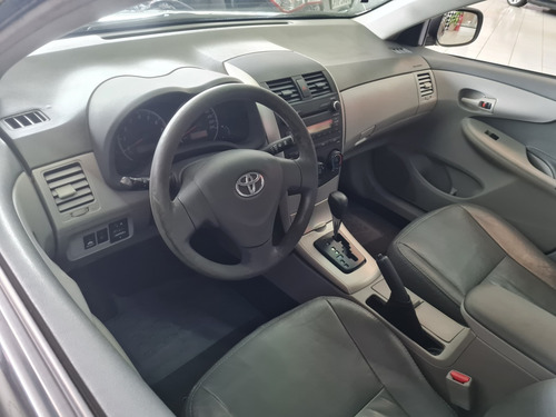 Toyota Corolla 1.8 16v Xli Flex Aut. 4p
