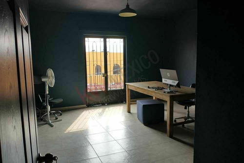 Imagen 9 de 11 de Casa Nueva En Venta En Av. Independencia, San Miguel De Alle