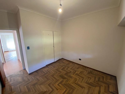 Imagen 8 de 26 de Chalet 3 Amb Con Dependencia. Parque Luro