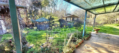 Vende Casa Con Amplio Terreno En Lo Gamboa De Olmué
