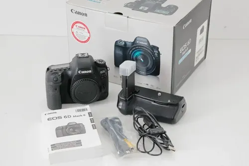 Canon Eos 6d Mark Ii - Usada 220mil Clicks | MercadoLivre