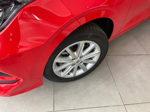 Imagen 19 de 25 de Fiat Cronos 1.3 Gse Drive Sw ***