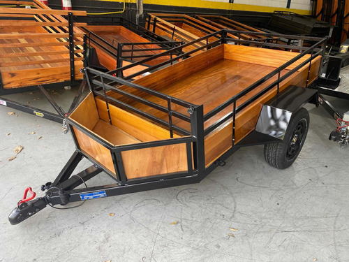 Carretinha Fazendinha 2.00 X 1.20 X 0.40 Com Caixinha - 0km