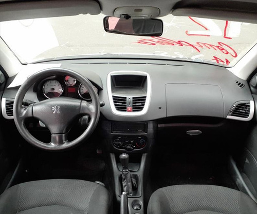 Imagem 4 de 10 de Peugeot 207 1.4 Xr Sport 8v