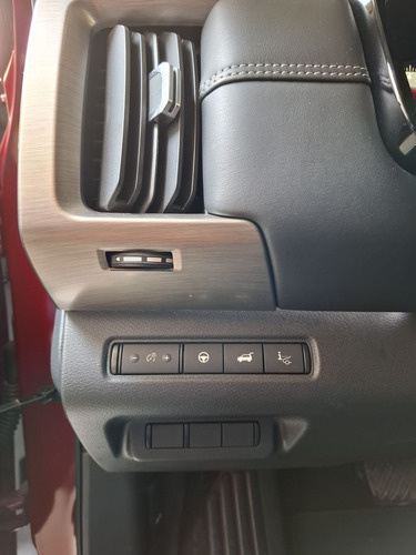Nissan Pathfinder 3.5 Platinum At