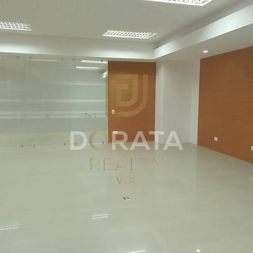 Imagen 1 de 5 de Oficina/local En Alquiler Reda Building 350mts Totalmente Independiente Con Excelente Y Aprovechable Vista (hg)