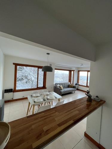 Imagen 2 de 13 de Alquiler Temporario Ushuaia 3 Ambientes- Altos De Fontinalis
