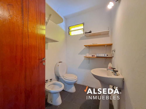 Casa En Venta Rosario Zona Sur Cochera, Jardin Y Pileta.