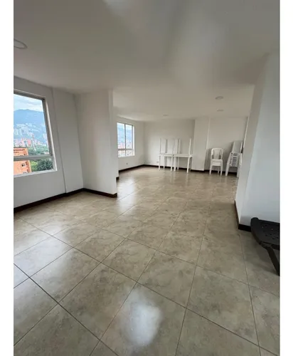 Apartamento En Venta En Laureles