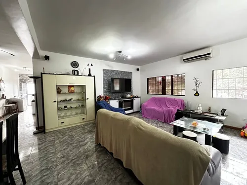 Casa En Venta En Parque Caiza