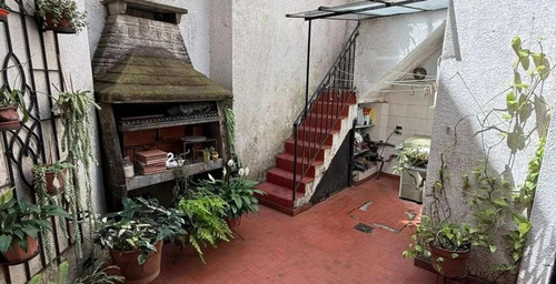 Ph En Venta - 4 Dormitorios 2 Baños - La Matanza