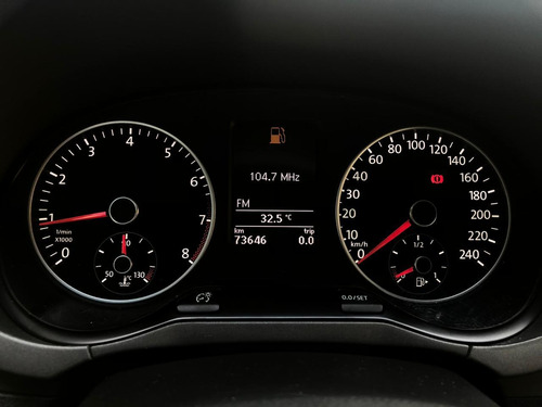 Volkswagen Spacefox 1.6 Trend Manual Prata - 2014