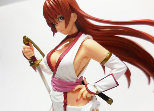 Figura Kasumi White Version Dead Or Alive