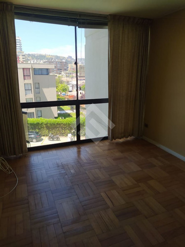 Departamento En Venta De 2d En Viña Poniente San Martin