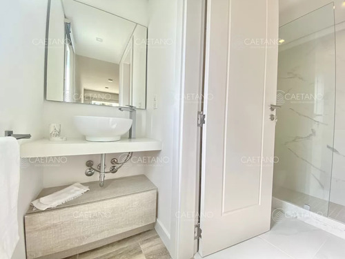 Venta Apartamento 3 Dormitorios. Playa Brava, Punta Del Este