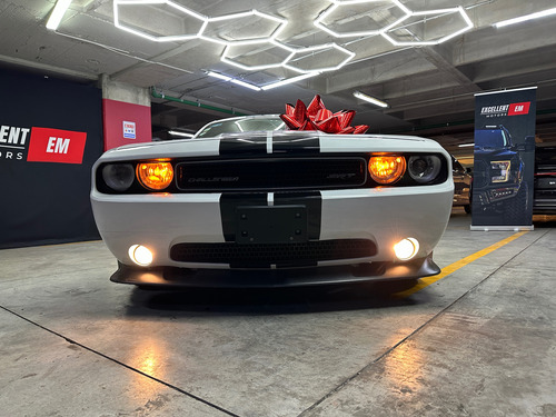 Dodge Challenger 6.4 Srt8 V8 At