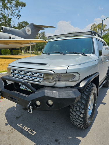 Toyota Fj Cruiser 3p Premium Aa Ee Ra Abs 4x4 At