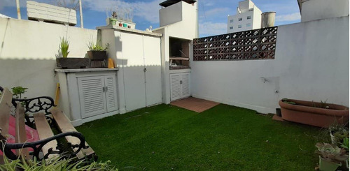 Venta Ph De 3 Dormitorios Con Terraza Y Parrilla. Totalmente Reciclado